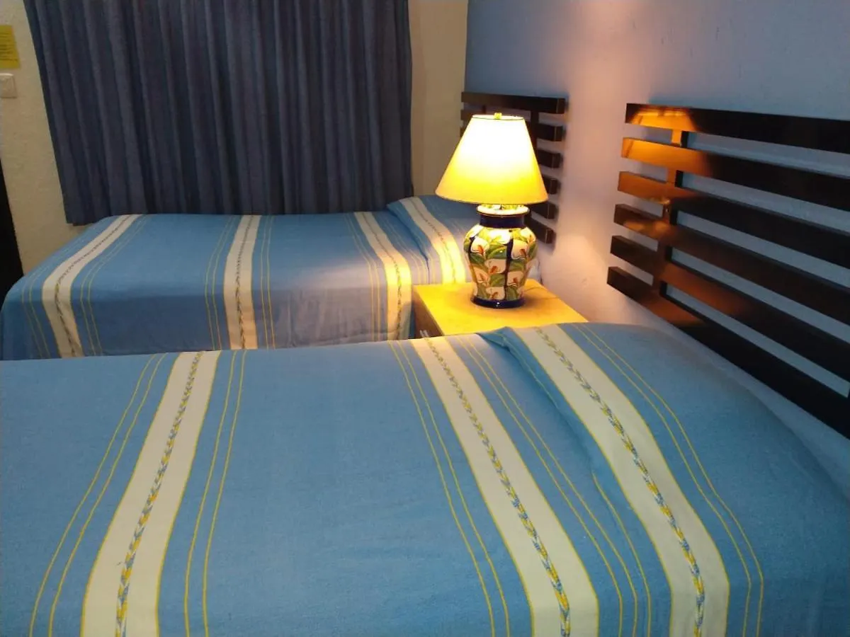 ***  פלאייה דל כרמן Hotel Pension San Juan מקסיקו