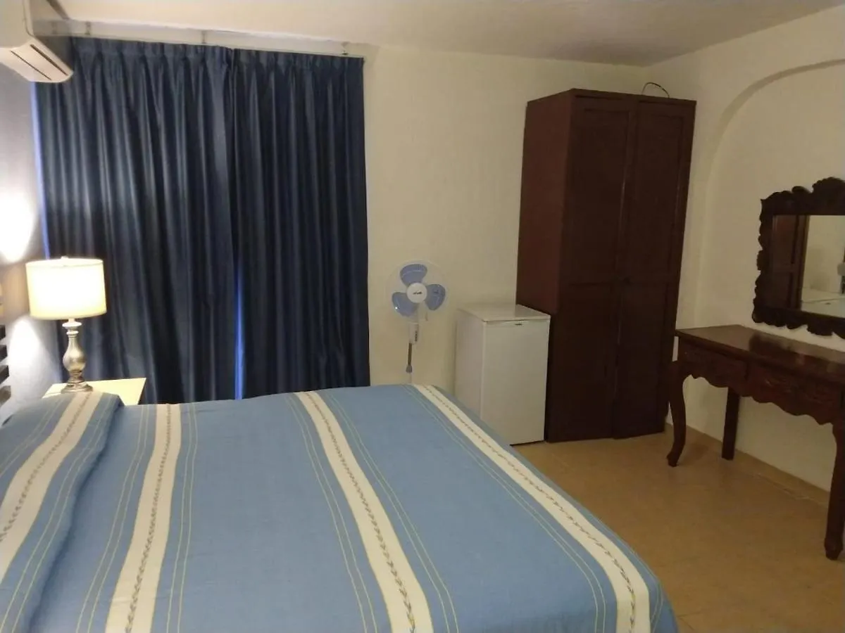 פלאייה דל כרמן Hotel Pension San Juan 3*, פלאייה דל כרמן מקסיקו